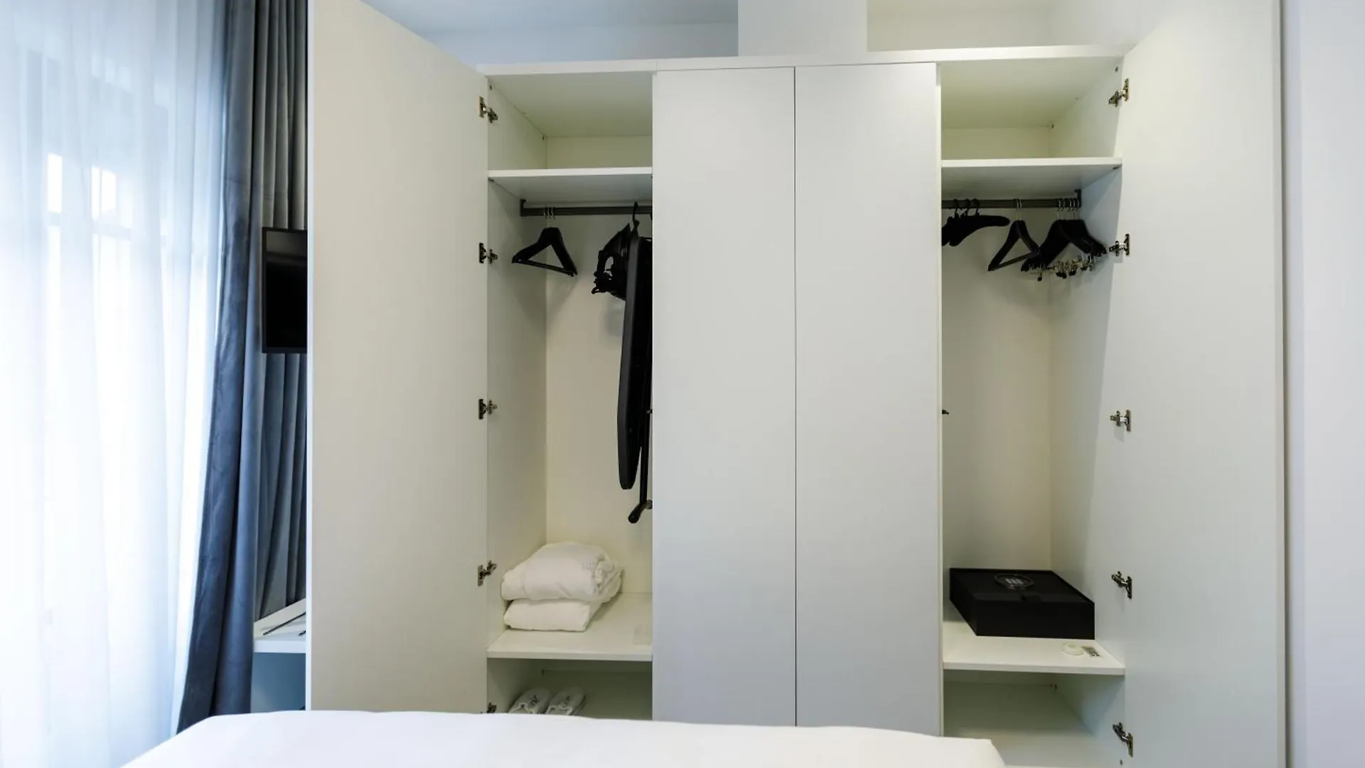 Old Town Snail Design Apartments 布加勒斯特 罗马尼亚