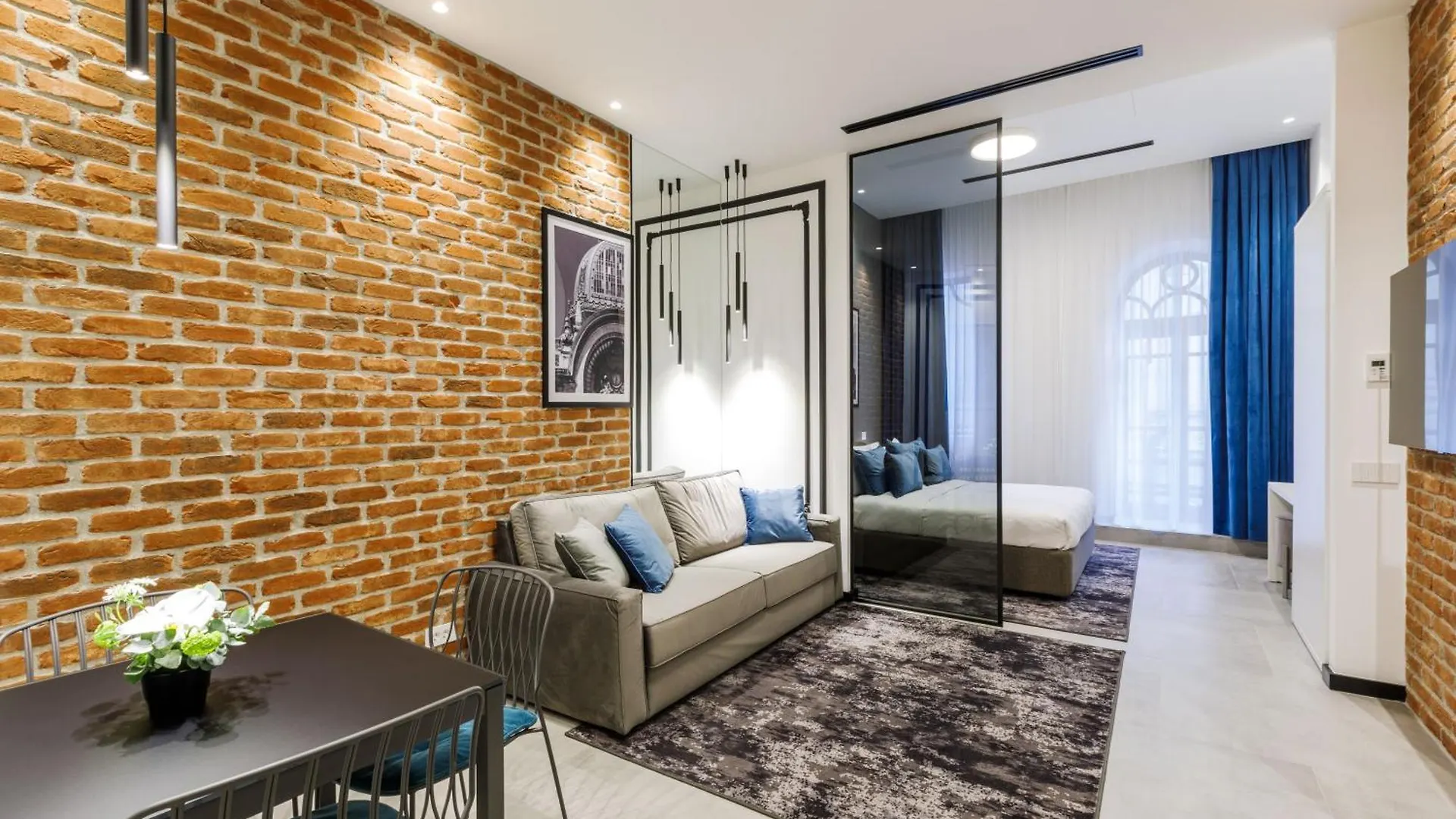 Old Town Snail Design Apartments 布加勒斯特