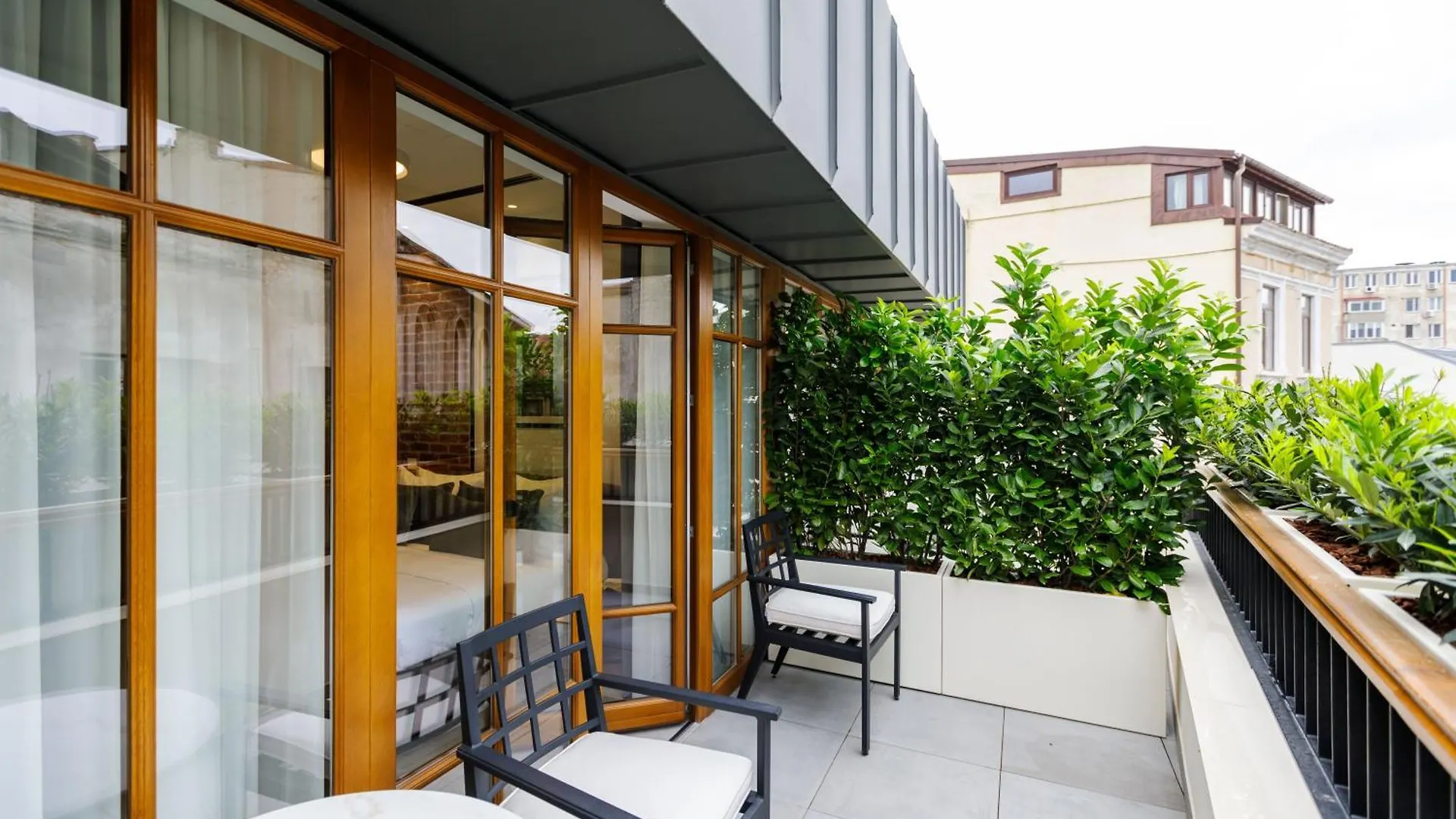 Old Town Snail Design Apartments 布加勒斯特