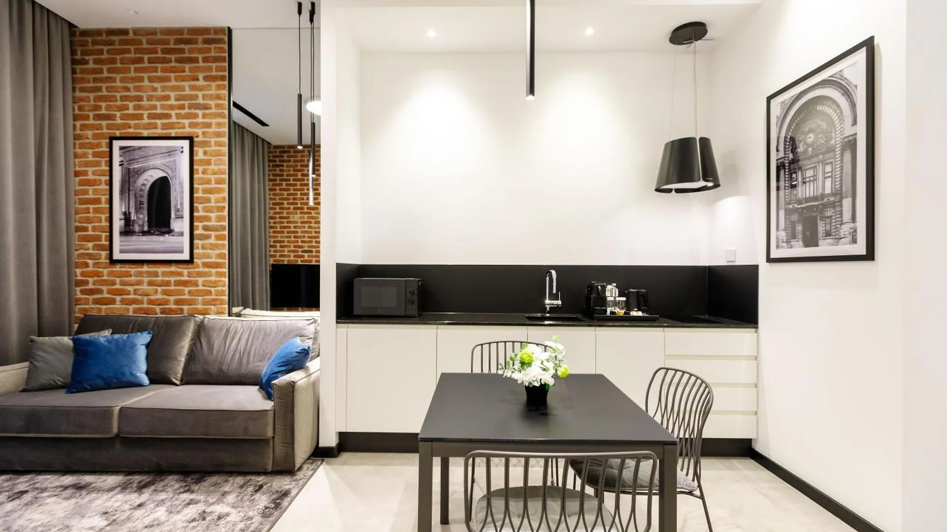 Old Town Snail Design Apartments 布加勒斯特 0*,