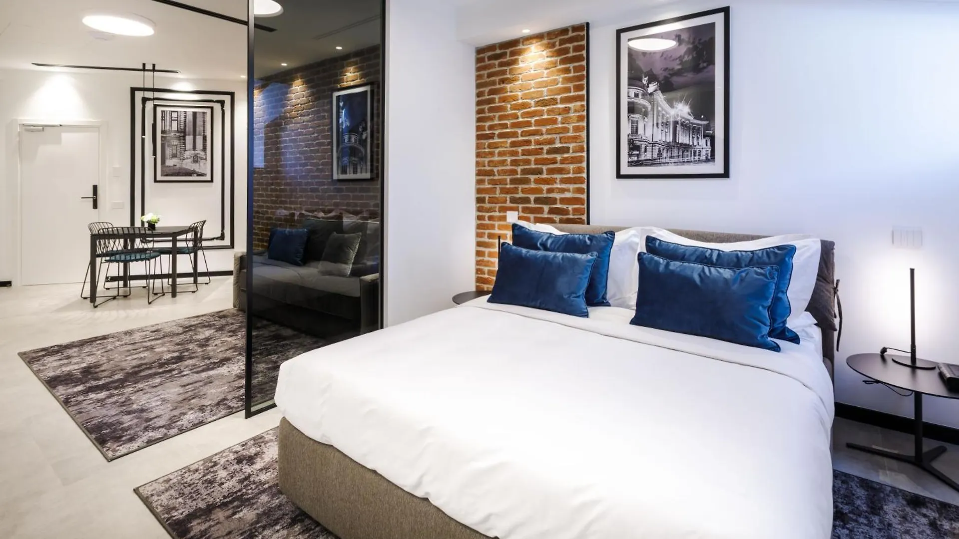 Old Town Snail Design Apartments Bucarest
